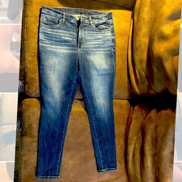 Buckle Pants - Buckle Black Ankle Skinny Jean